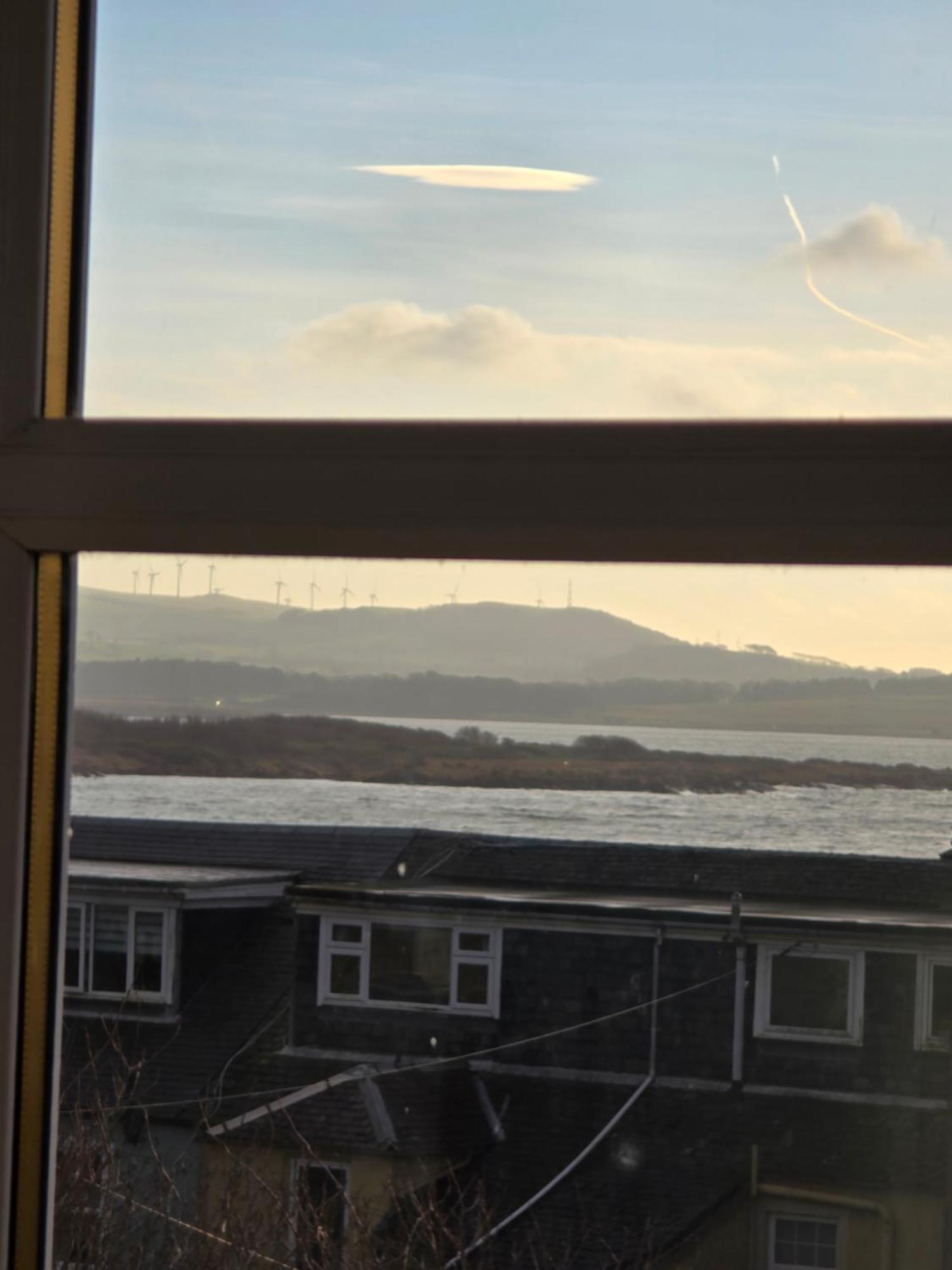 Cumbrae Loft Apartment Millport Exterior photo